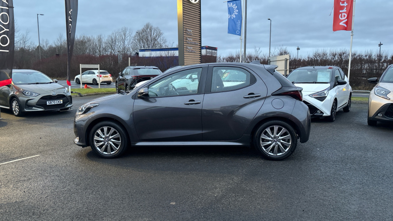 Toyota Yaris 1.5 Hybrid Icon 5dr CVT Hybrid Hatchback